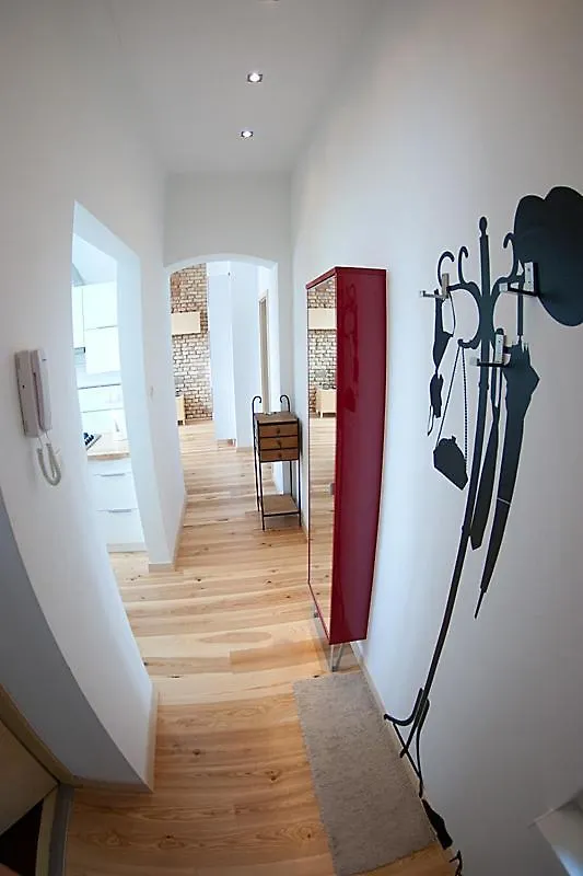 Classic Apartment With Private Sauna In Old Town غدانسك